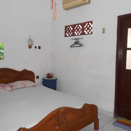 Fortuna Guest House Yogyakarta Luaran gambar