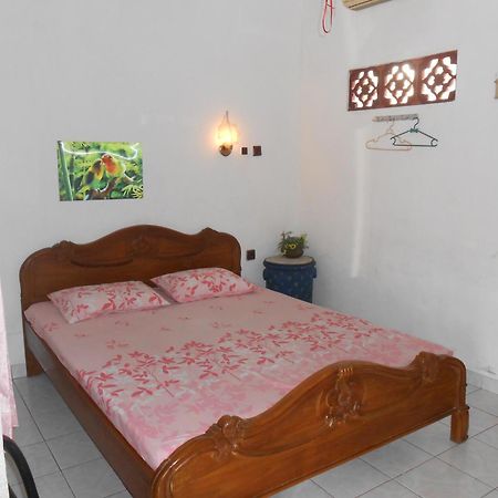 Fortuna Guest House Yogyakarta Luaran gambar