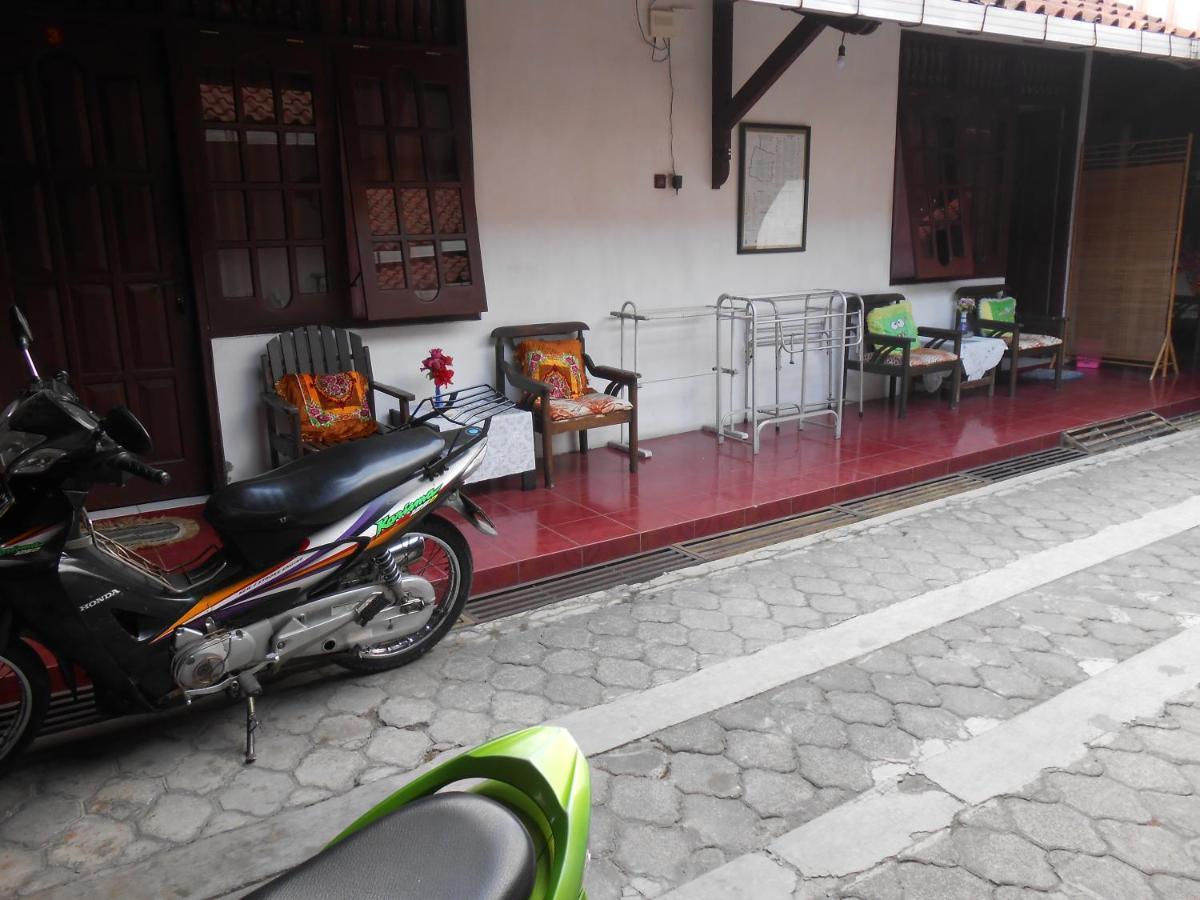 Fortuna Guest House Yogyakarta Luaran gambar