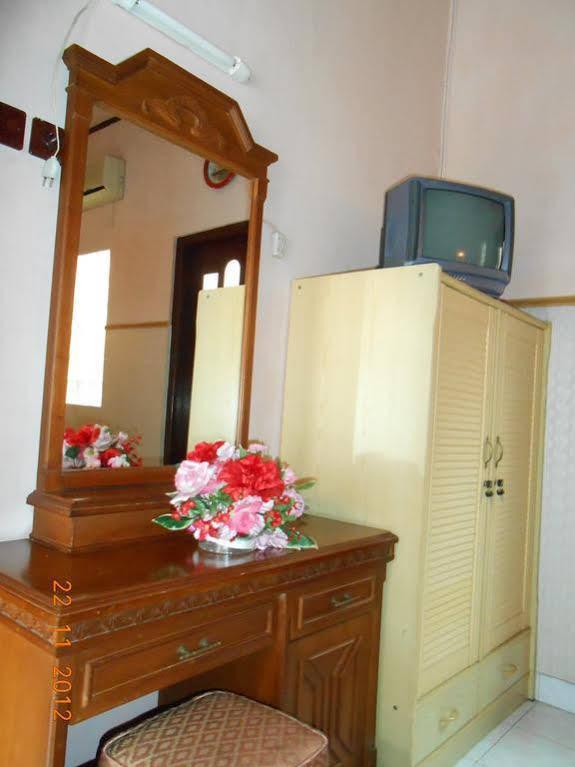 Fortuna Guest House Yogyakarta Luaran gambar