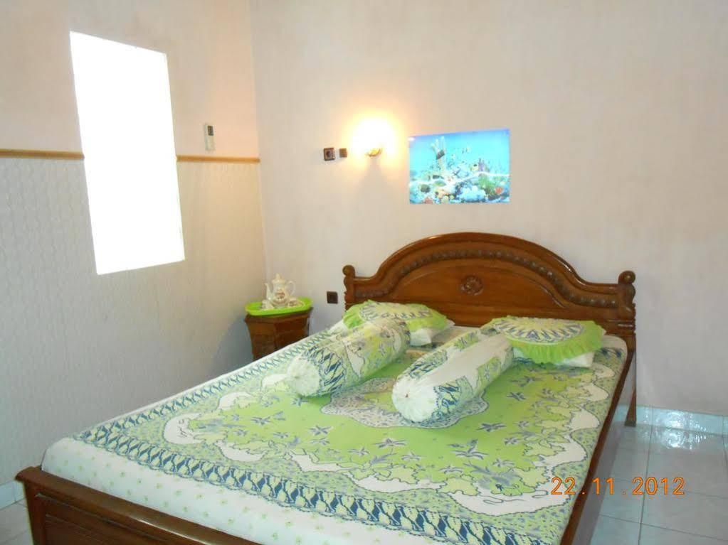 Fortuna Guest House Yogyakarta Luaran gambar